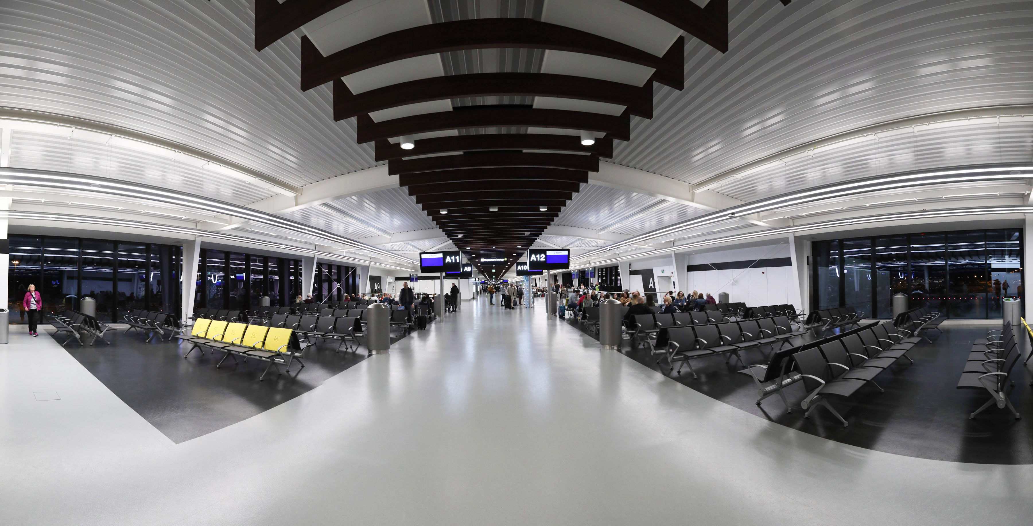 Manchester Airport Completes New Pier In First Phase Of Expansion 