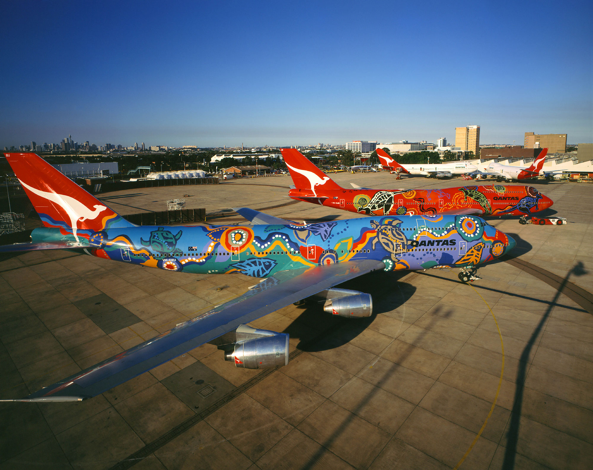 Самый красивый самолет. Qantas ливрея. Ливреи самолетов авиакомпаний мира. Необычные окраски самолетов. Разрисованные самолеты.